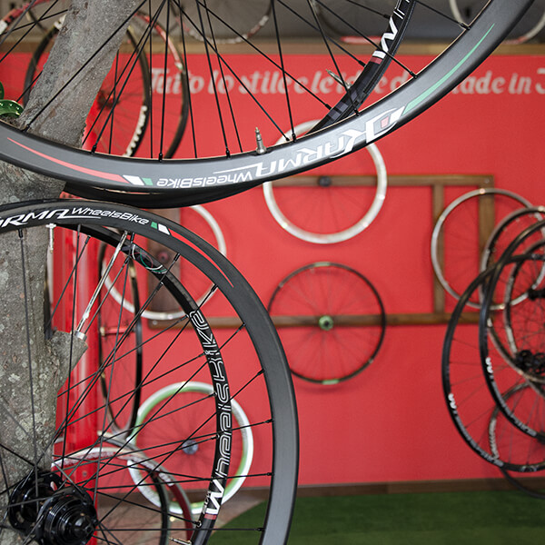 showroom wheelsbike vicenza